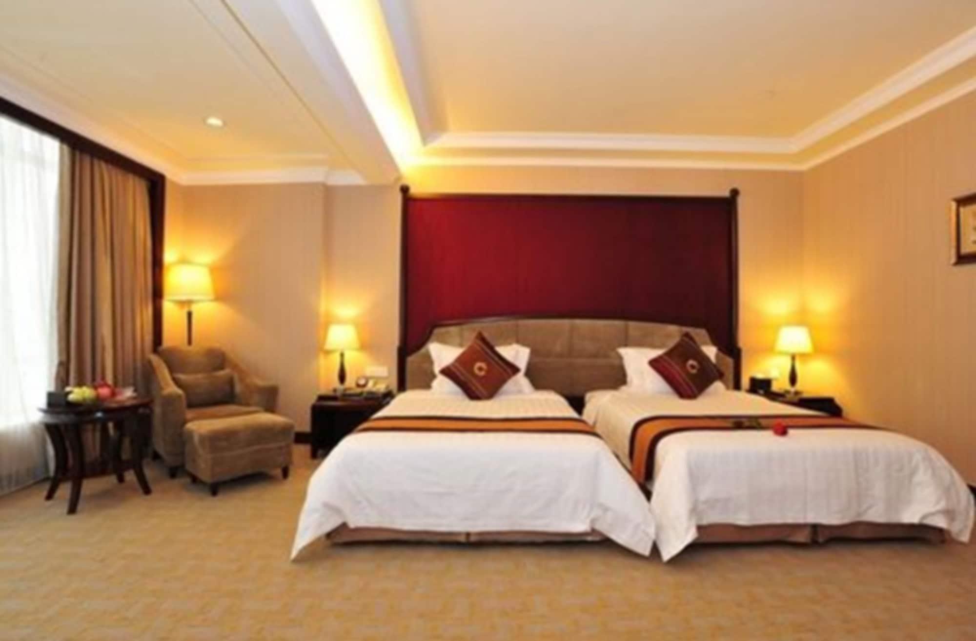 The Royal Marina Plaza Hotel Canton Esterno foto
