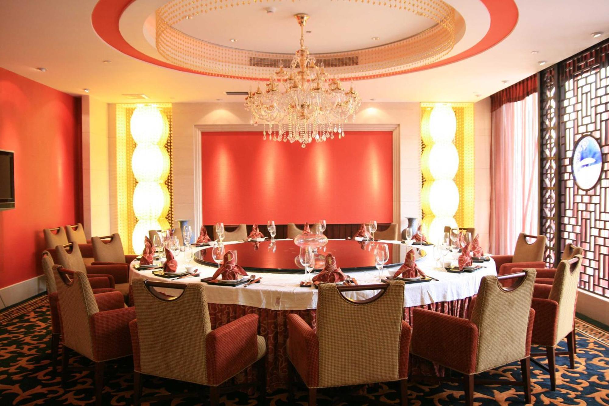 The Royal Marina Plaza Hotel Canton Esterno foto