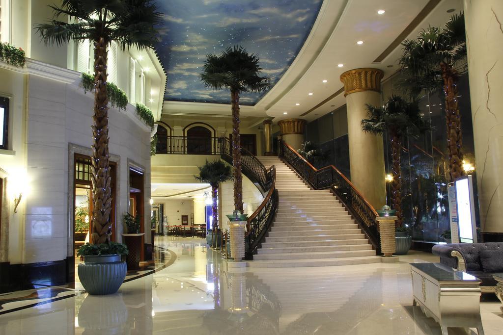 The Royal Marina Plaza Hotel Canton Esterno foto