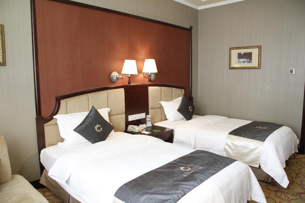 The Royal Marina Plaza Hotel Canton Esterno foto